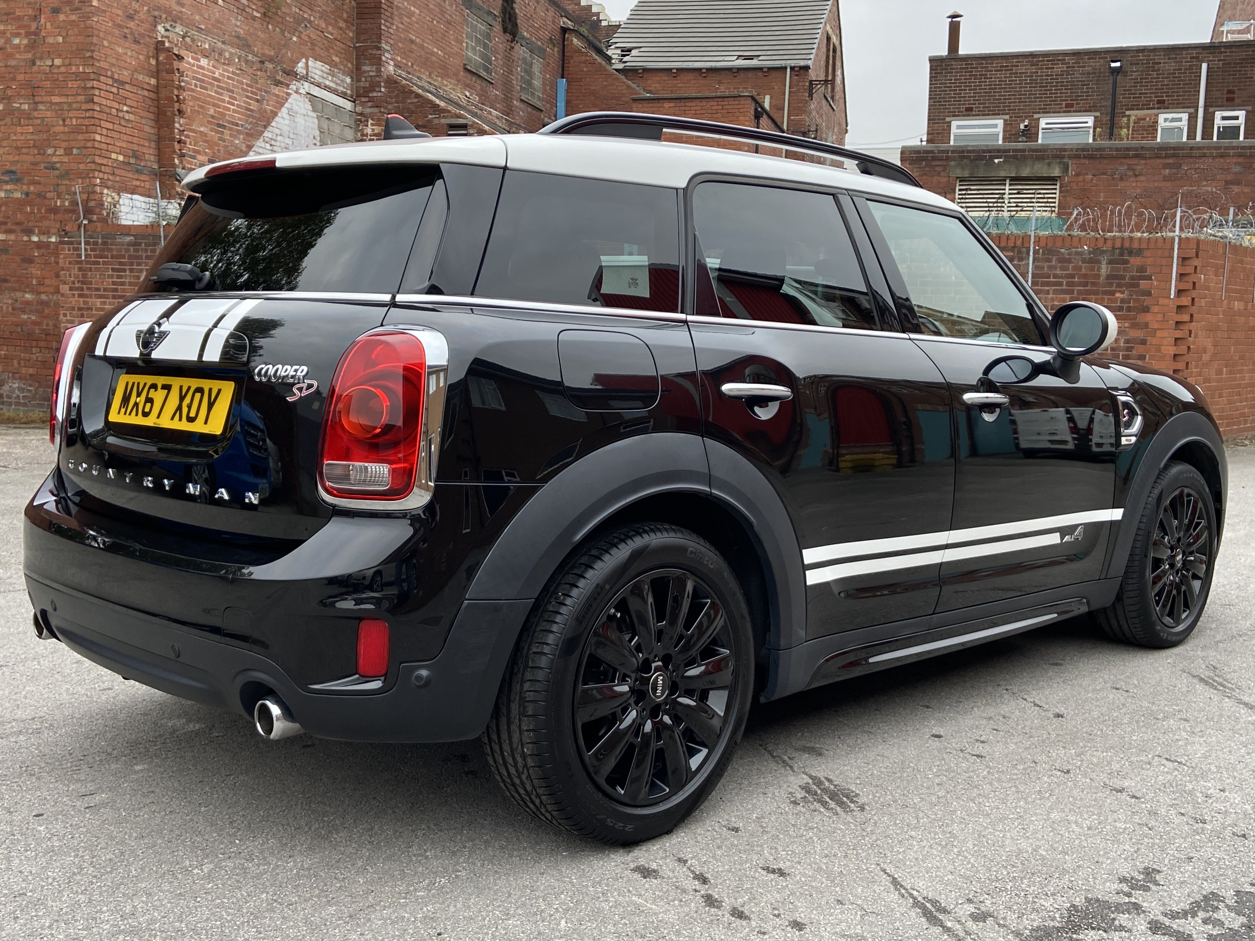 additional car image