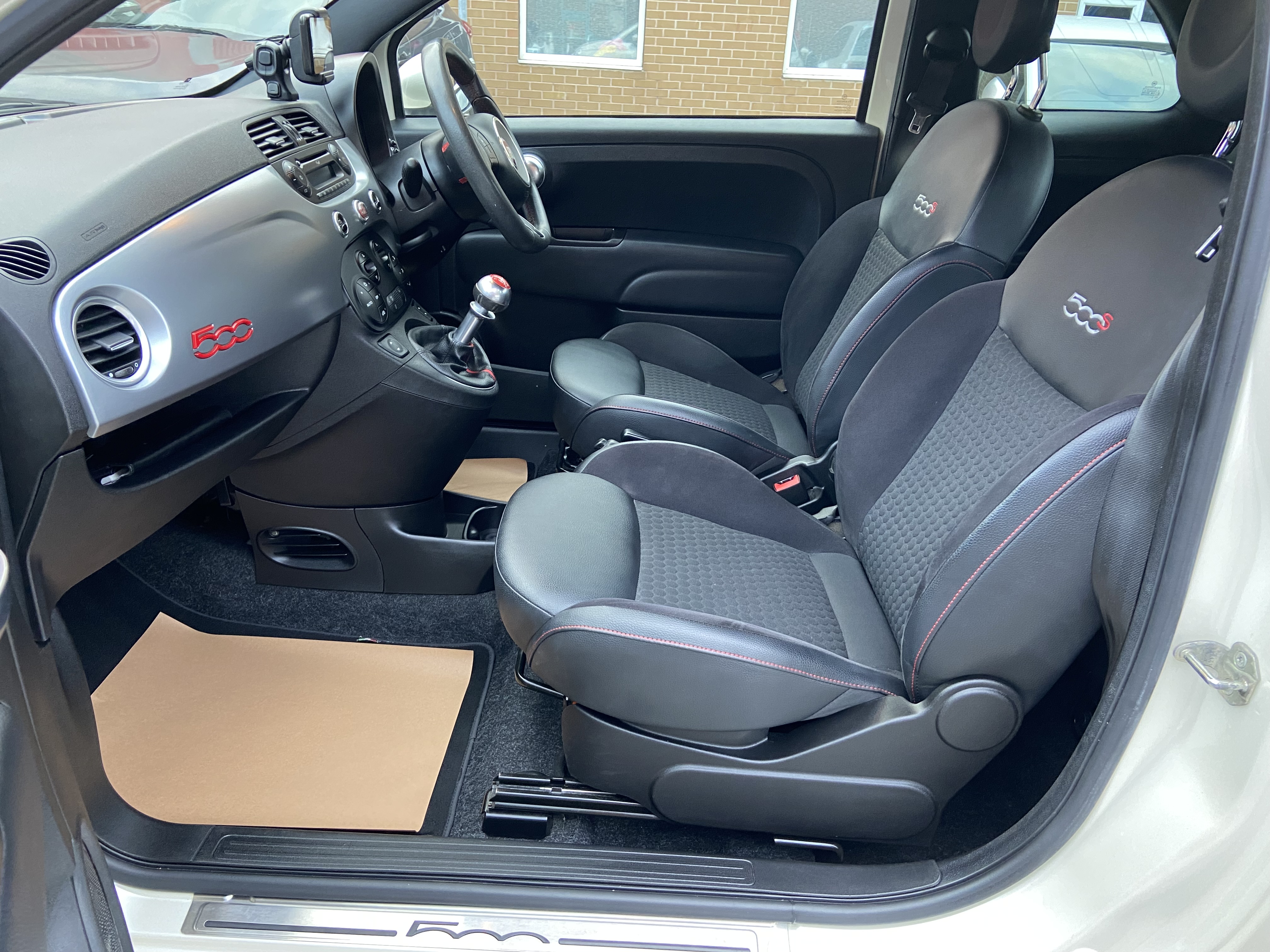 additional car image