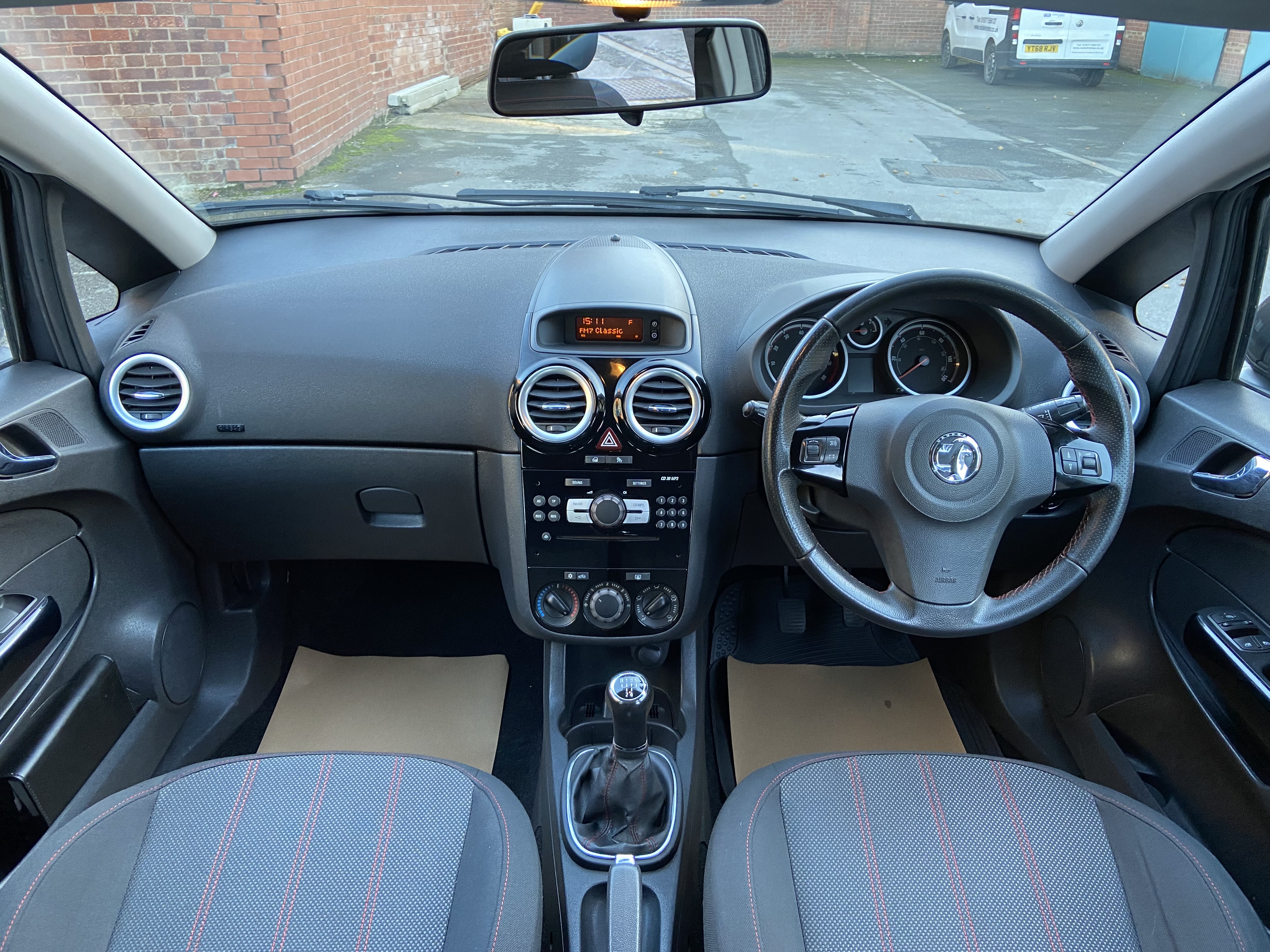 additional car image