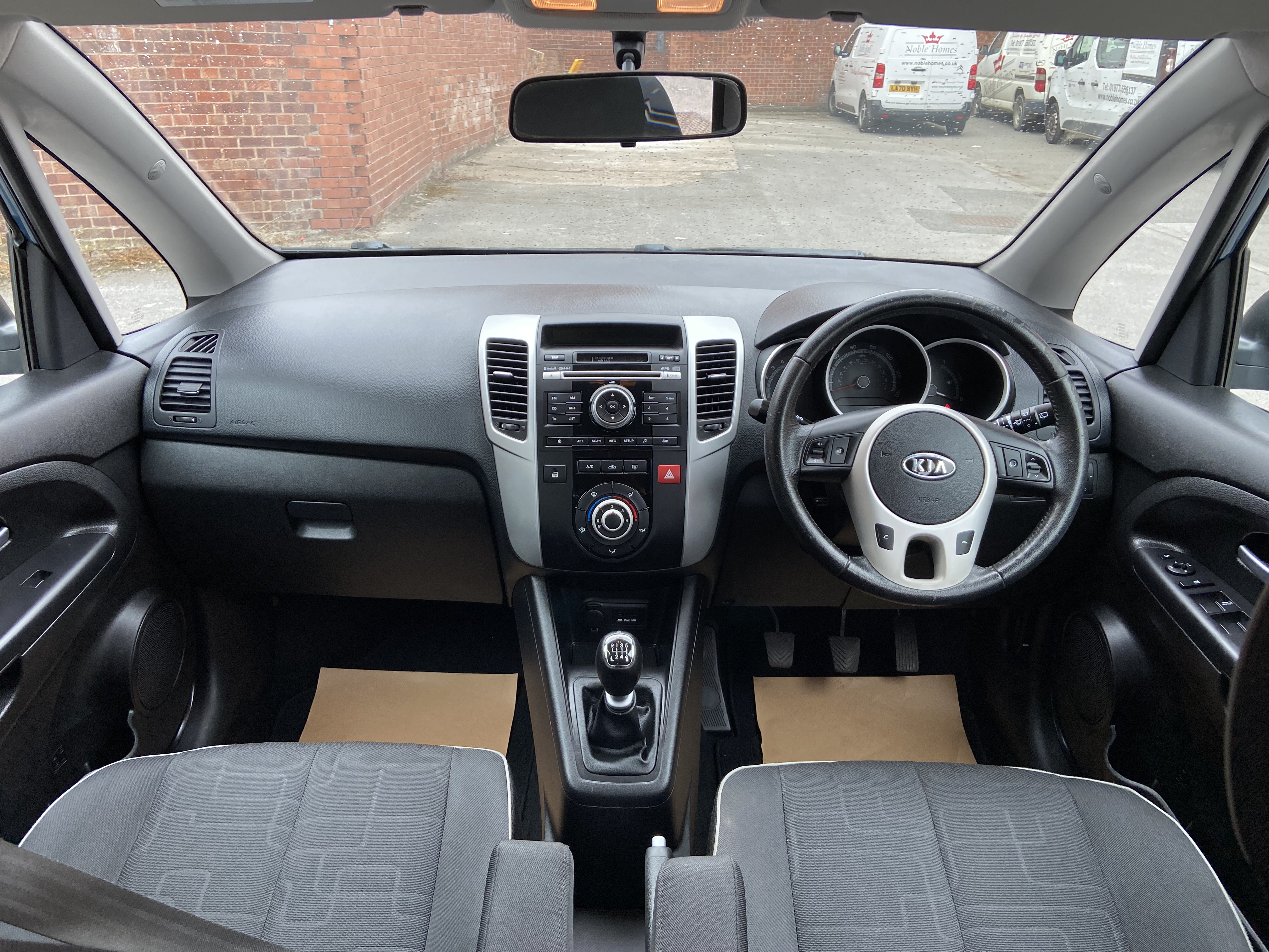 additional car image
