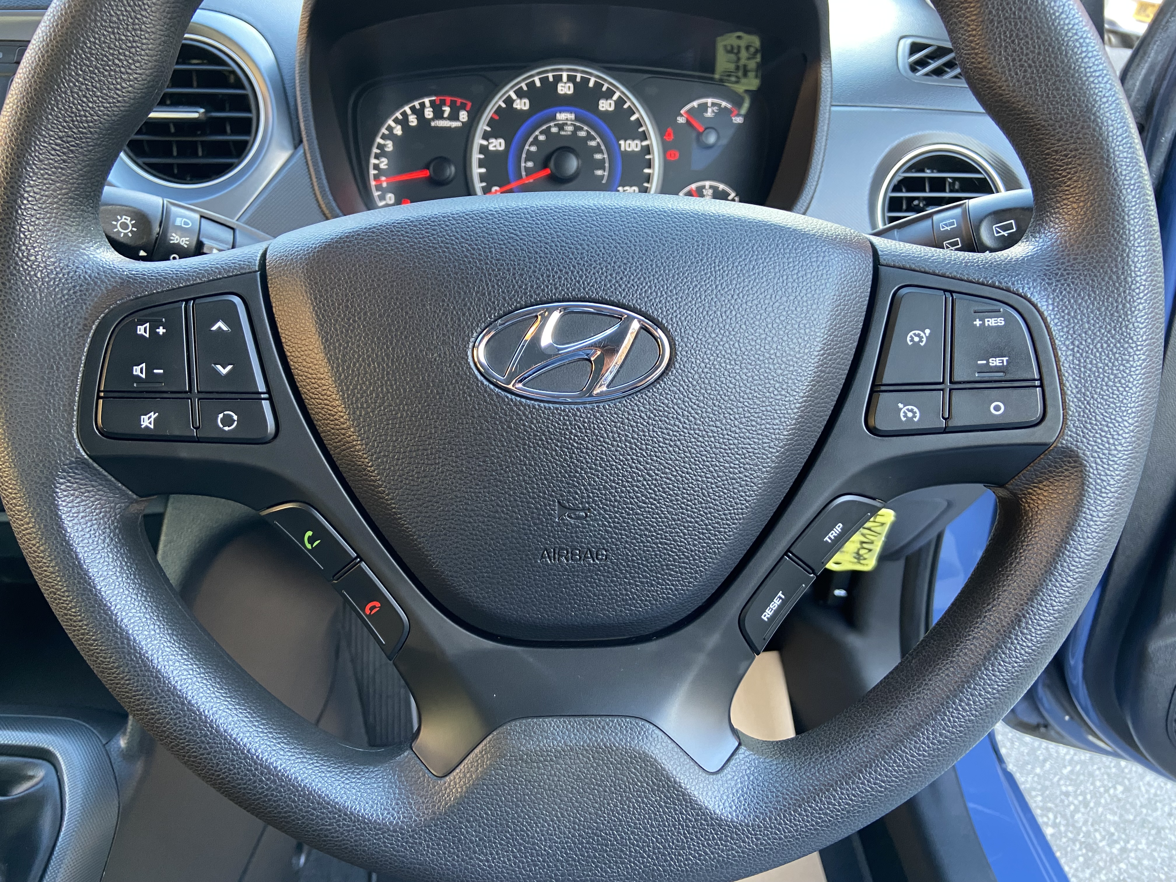 additional car image