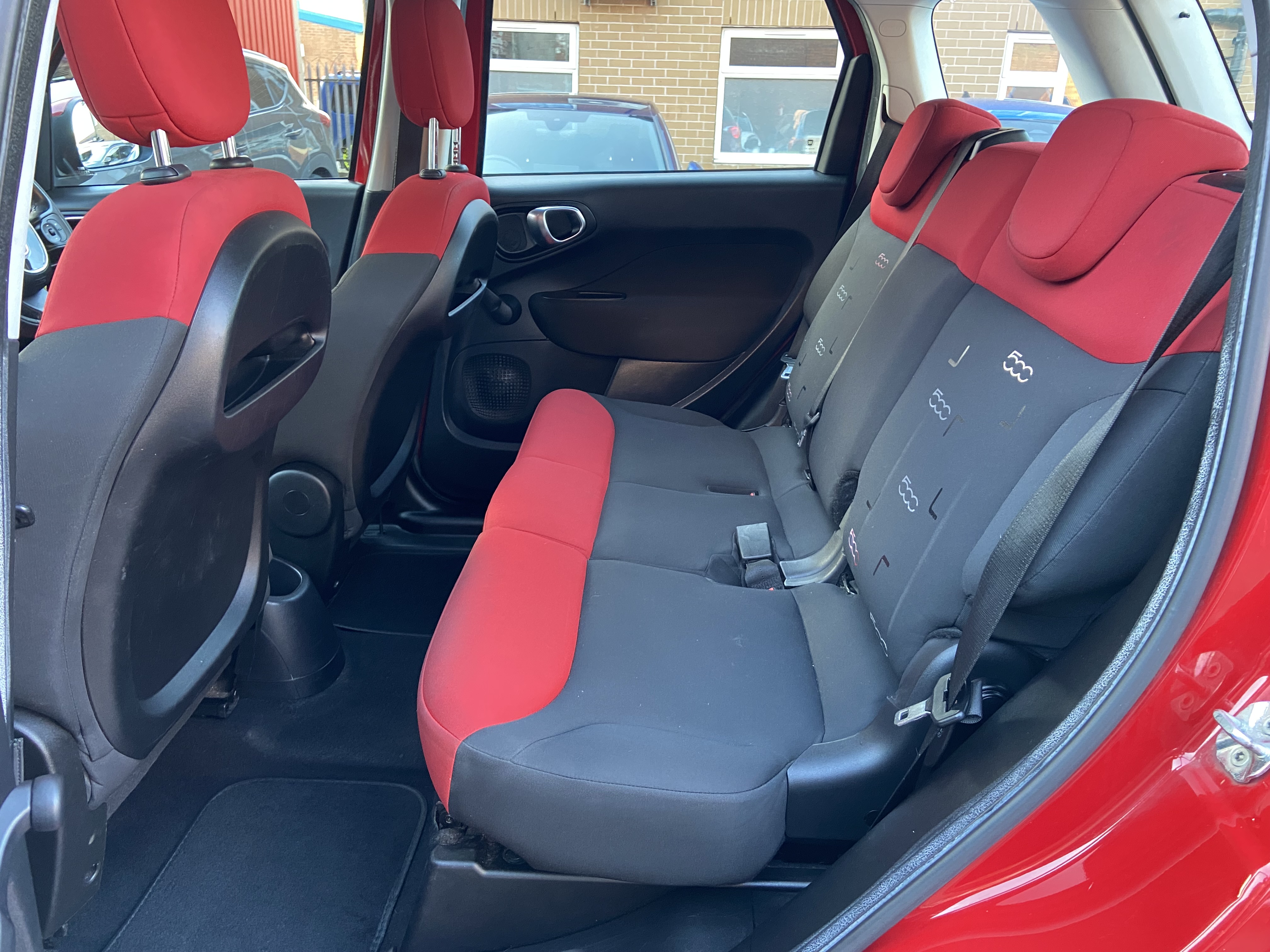 additional car image