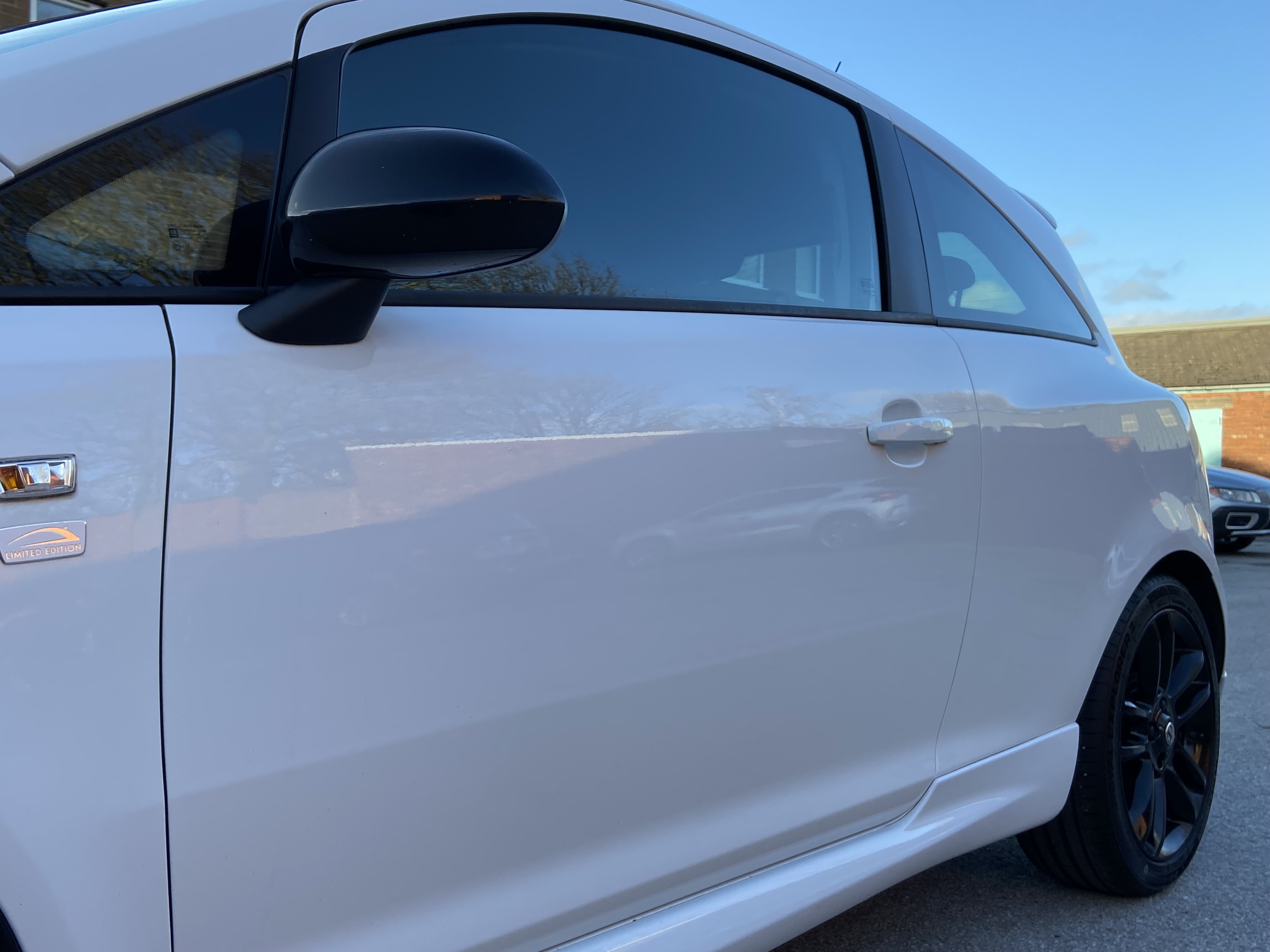 additional car image